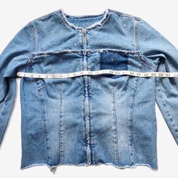 Vintage 80s Express Denim Jean Jacket Studded Fitted Collarless Inside Out Seams - Picture 15 of 16